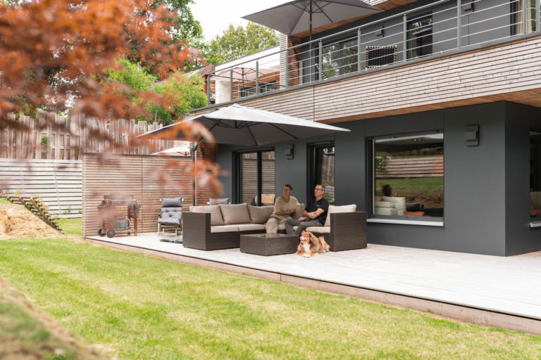 grande maison en bois